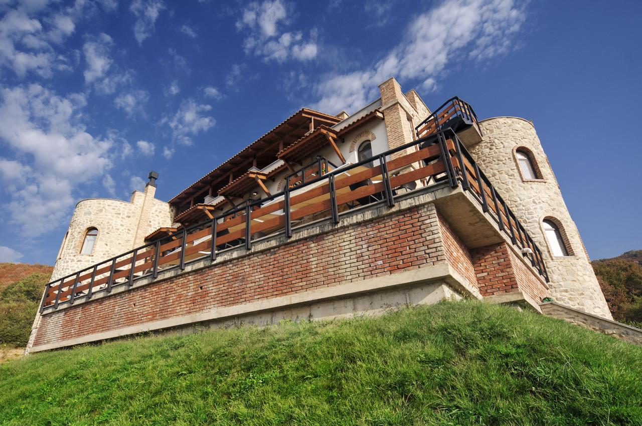 Hotel Babaneuris Marani Exterior foto